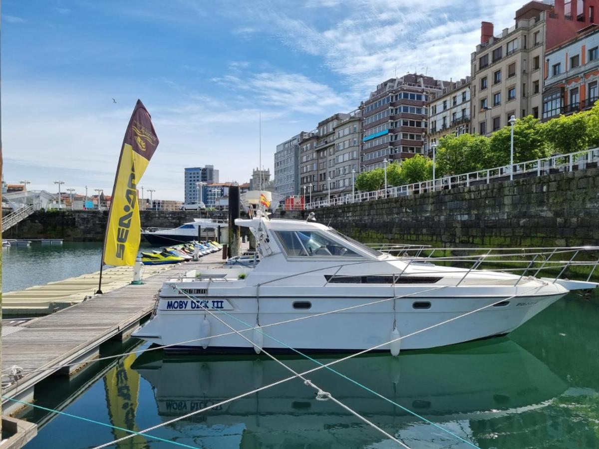 Experiencia En El Mar M Botel Gijón